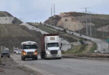 Confinamiento de carriles en Bulevar 2000 avanza; obra concluiría en julio de 2027